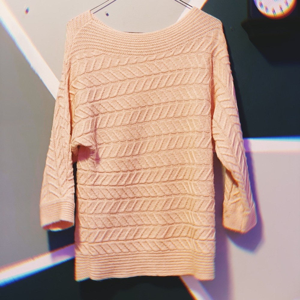 New York & Company Crew Neck Pink Sweater